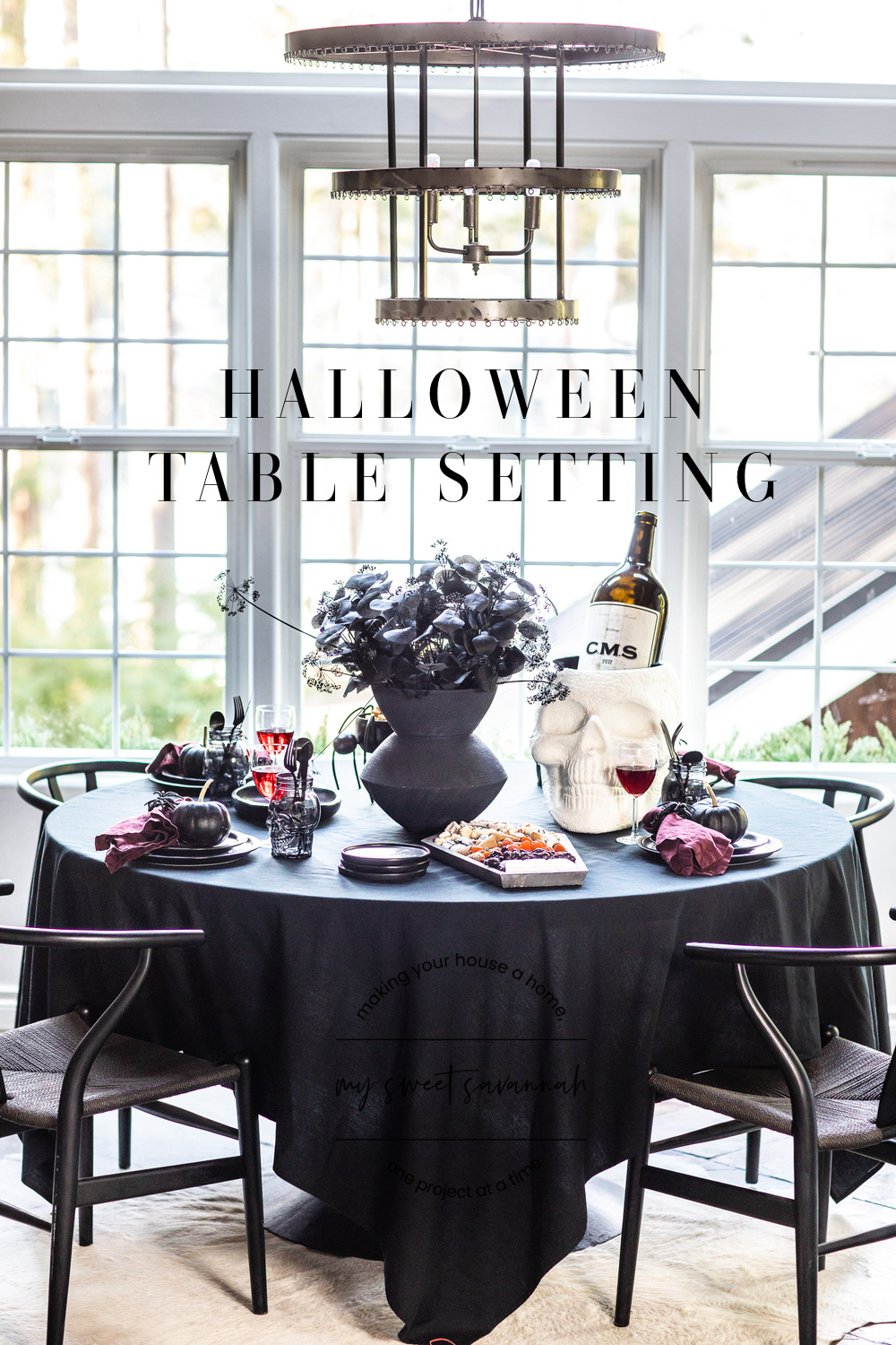 Hallowee Table to die for Halloween table setting - My Sweet Savannah